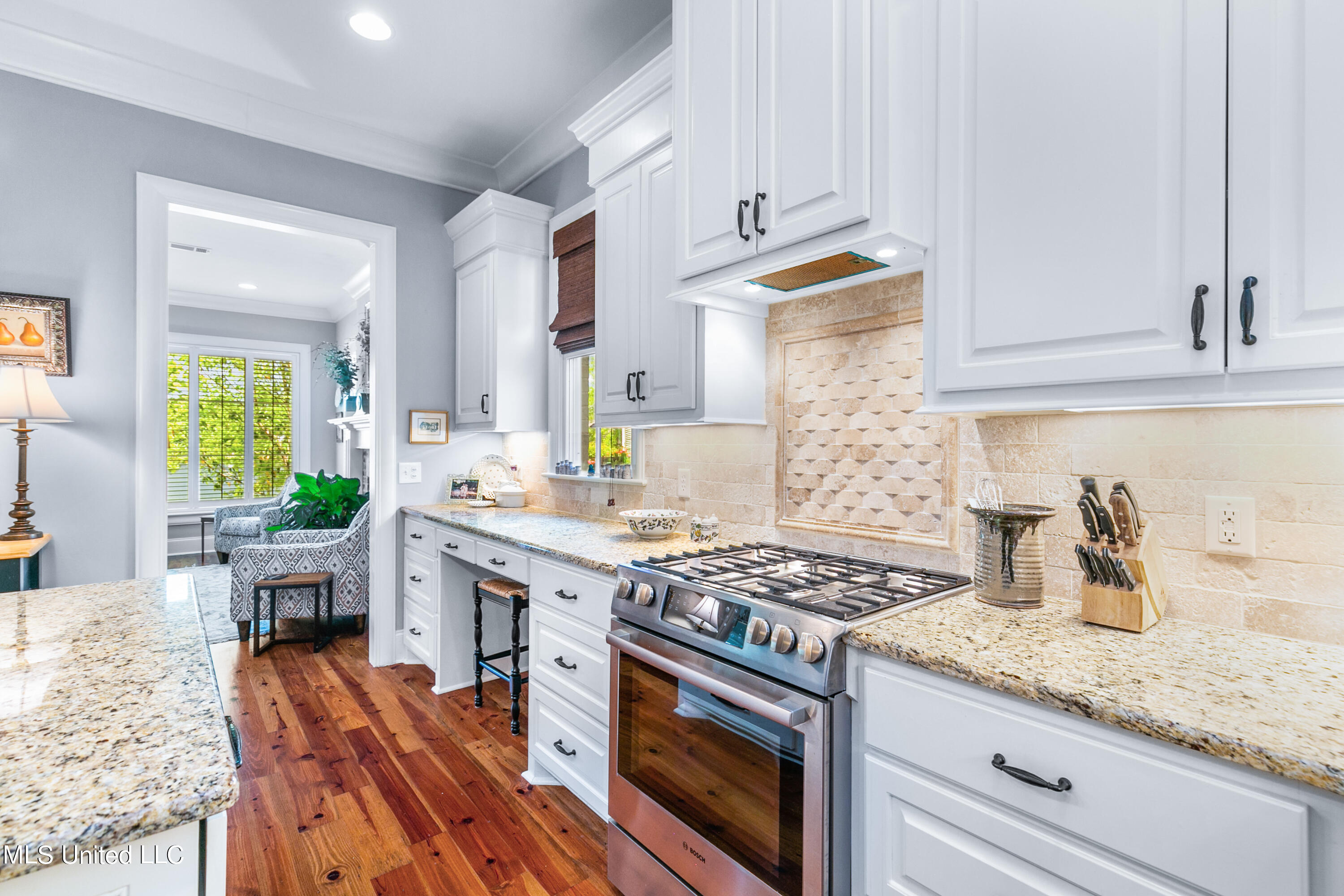 208 Eastpark Street Ridgeland, MS 39157 - Photo 15 of 60 Gas burners