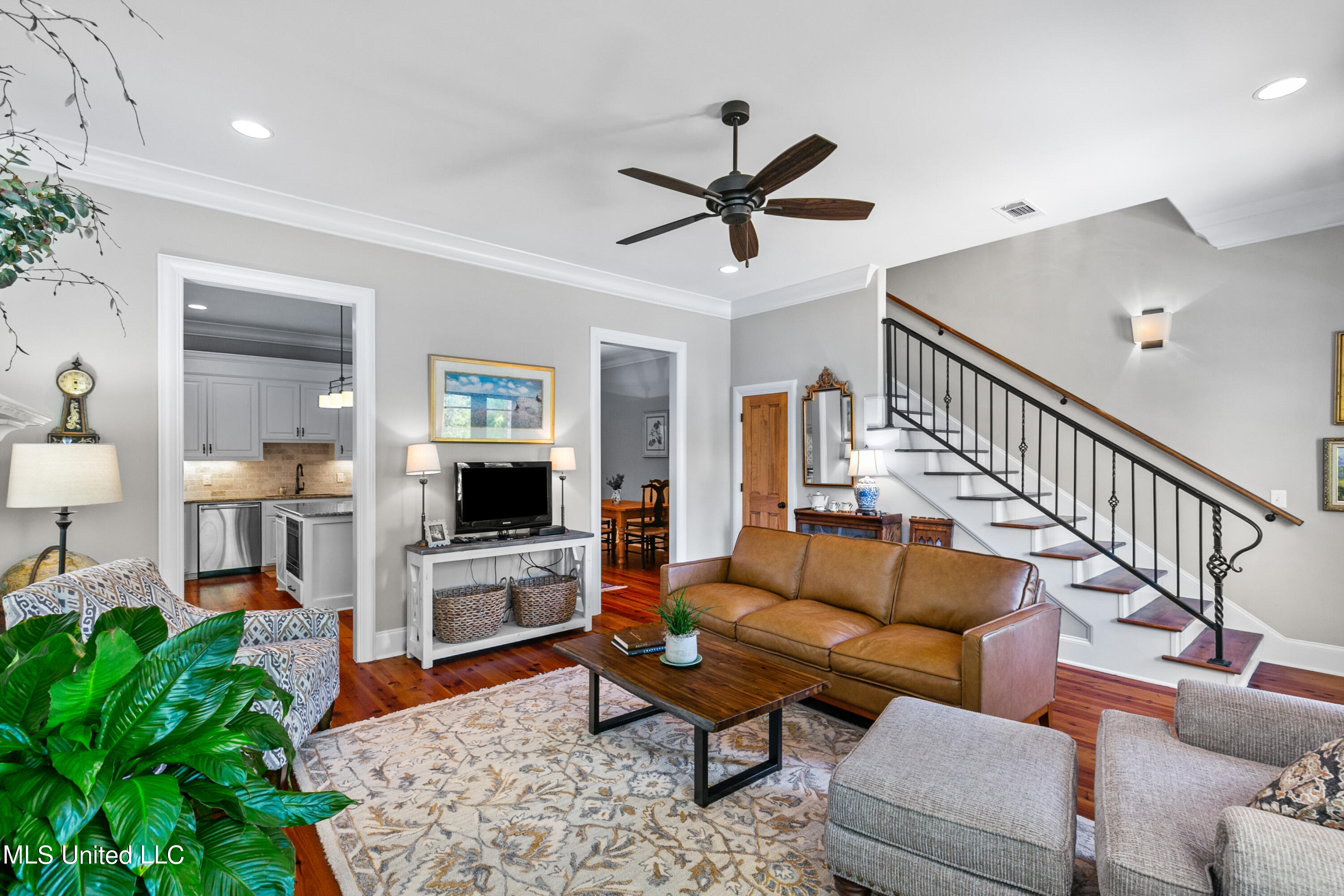 208 Eastpark Street Ridgeland, MS 39157 - Photo 10 of 60 Cozy den!