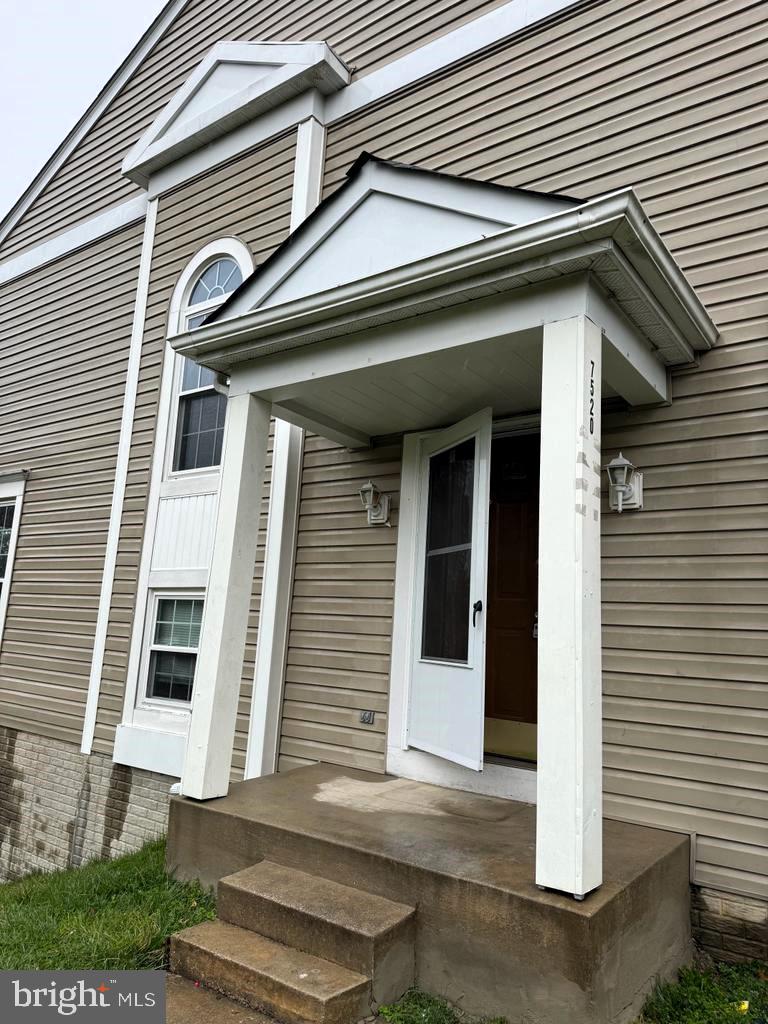 7520 Maury Road Baltimore, MD 21244 - Photo 2 of 29 a front view of a house