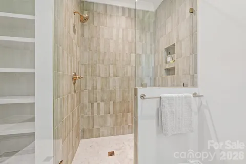 $3,400,000 | 5555 Lansing Drive, Charlotte, NC 28270