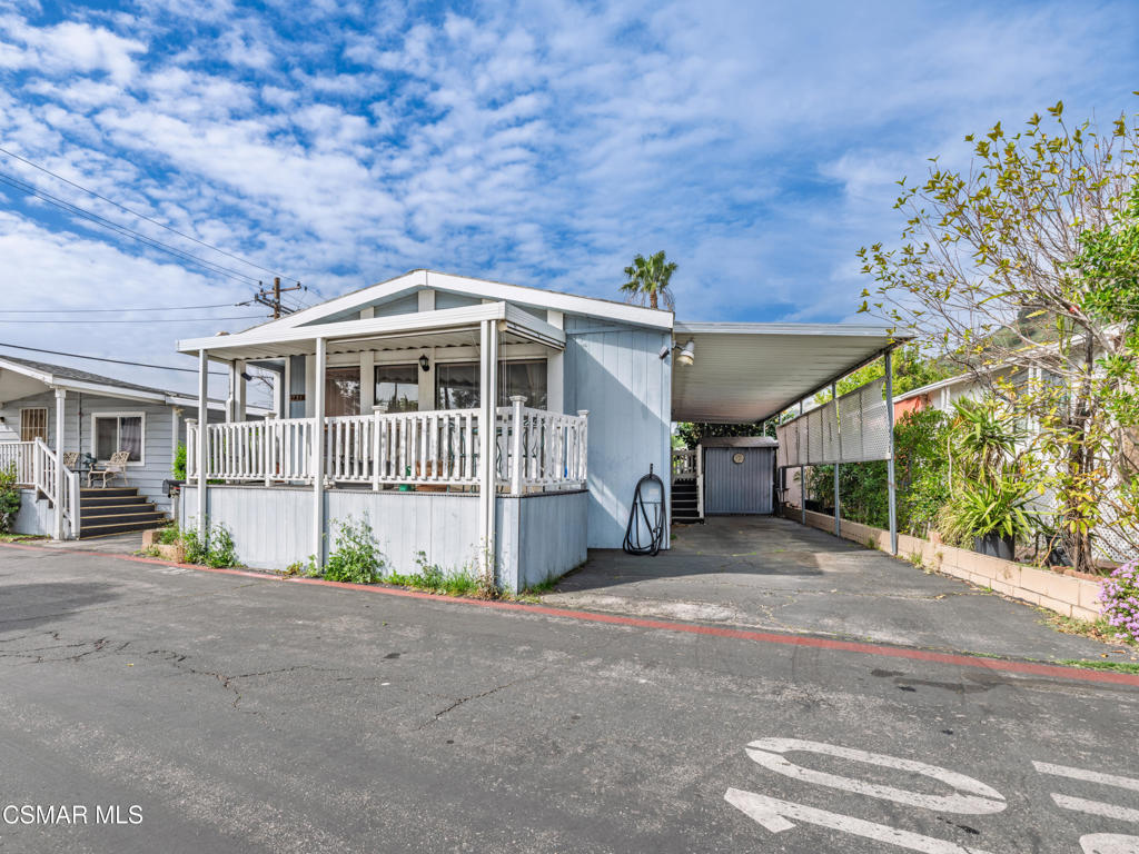 a view of a house with a outdoor space