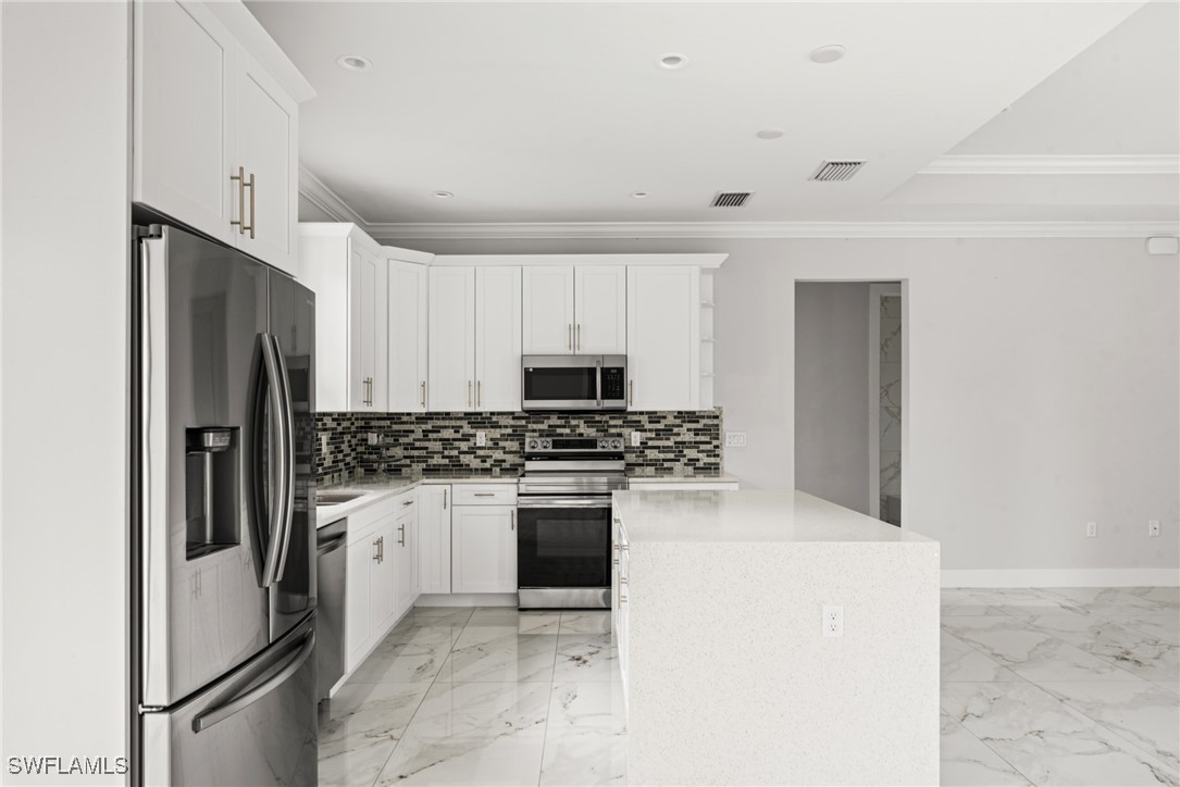 3736 2nd Avenue Southeast Naples, FL 34117 - Photo 6 of 25