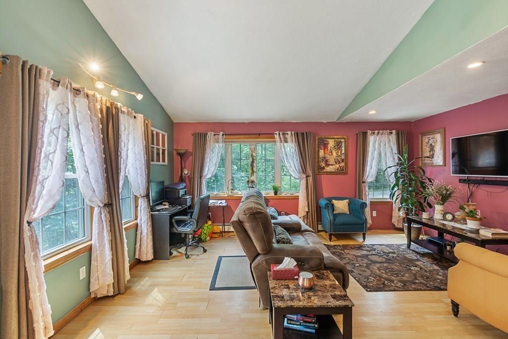 860 Royalston Road Phillipston, MA 01331 - Photo 16 of 40 Gallery Image 16