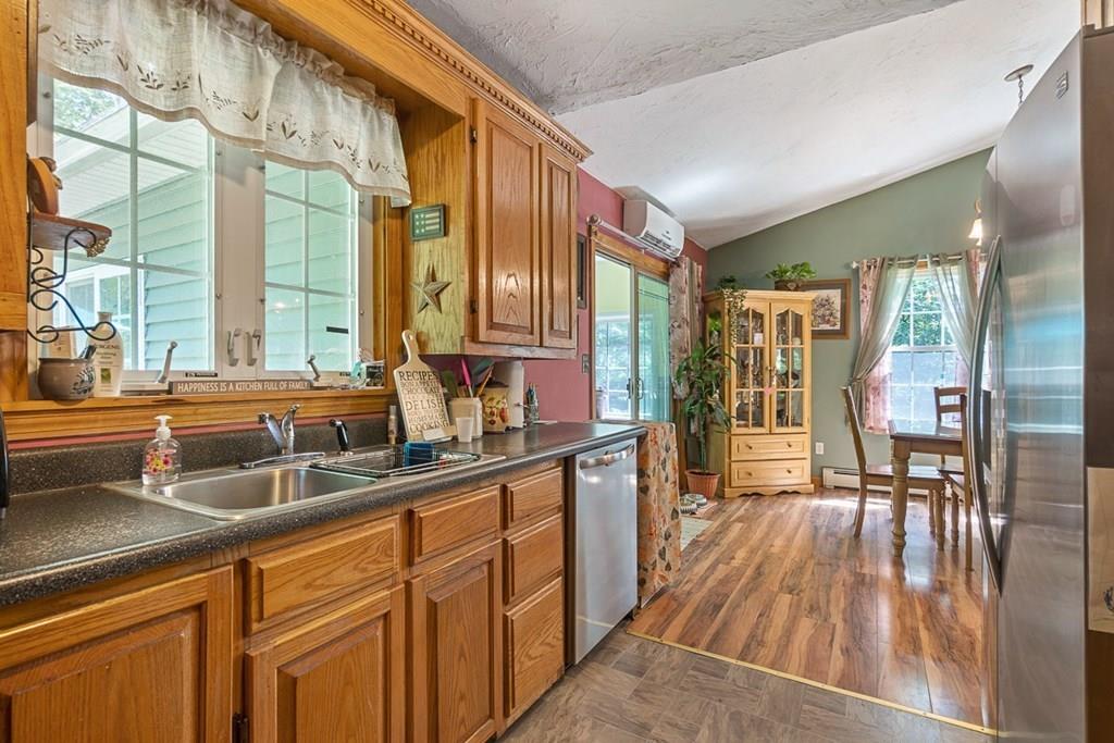 860 Royalston Road Phillipston, MA 01331 - Photo 20 of 40 Gallery Image 20