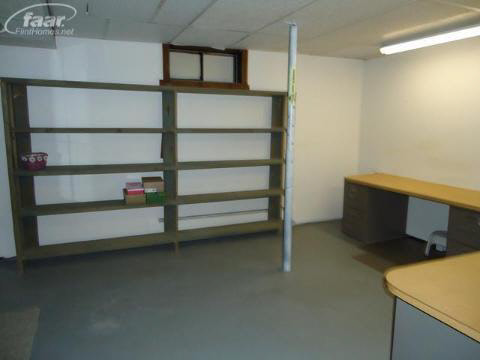 2287 East Vienna Road Clio, MI 48420 - Photo 9 of 18 20247613-8.JPG