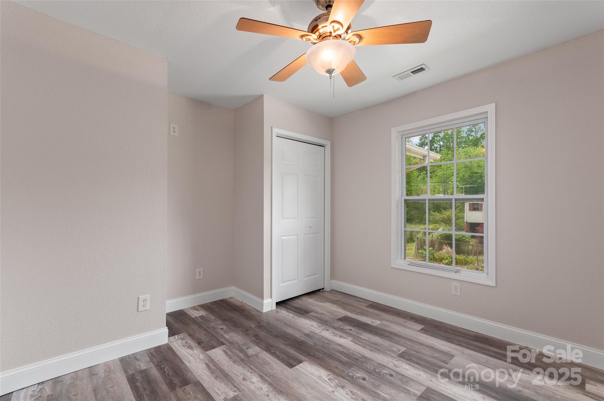 32 Valley Street Canton, NC 28716 - Photo 20 of 28