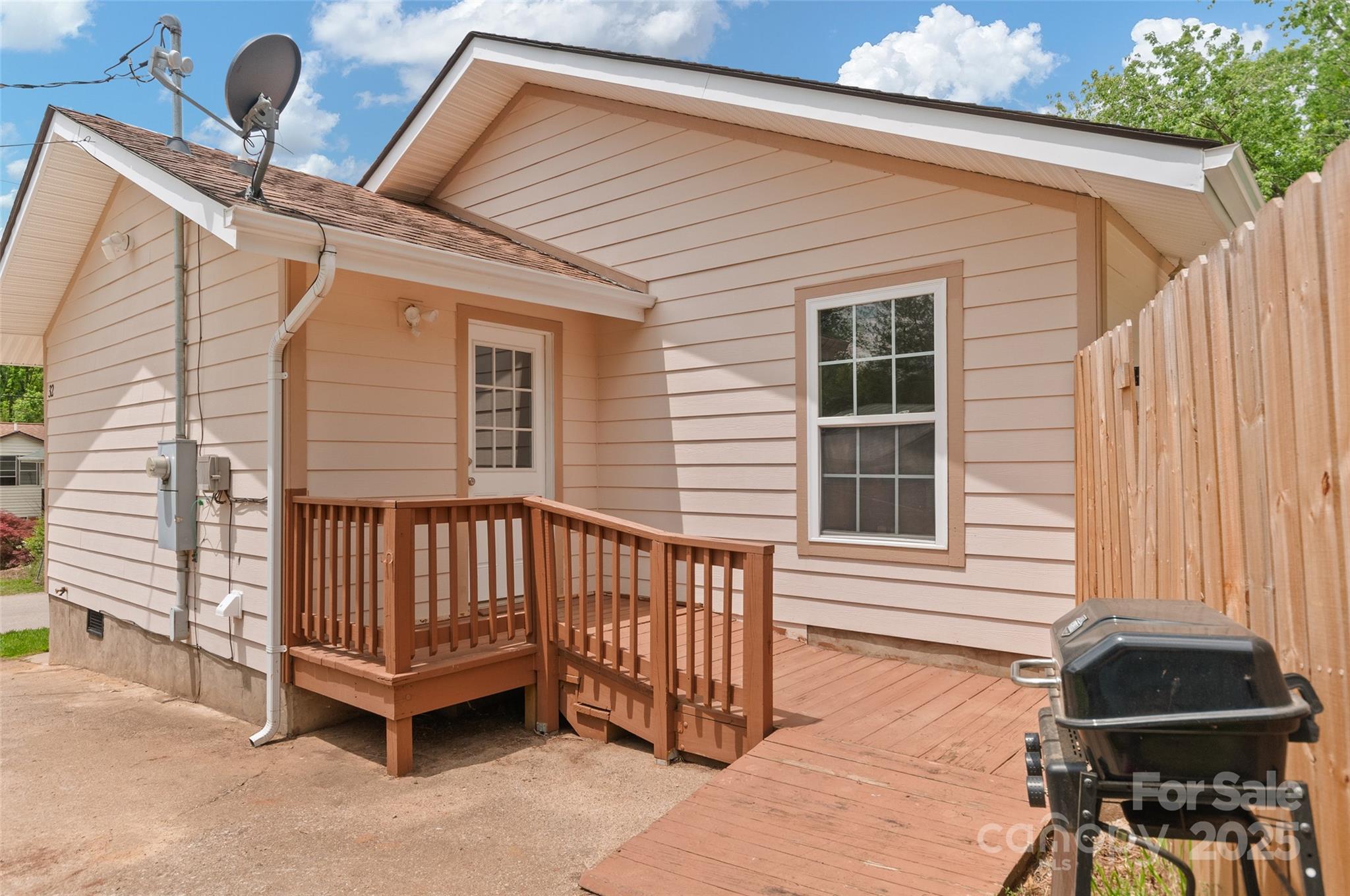 32 Valley Street Canton, NC 28716 - Photo 23 of 28