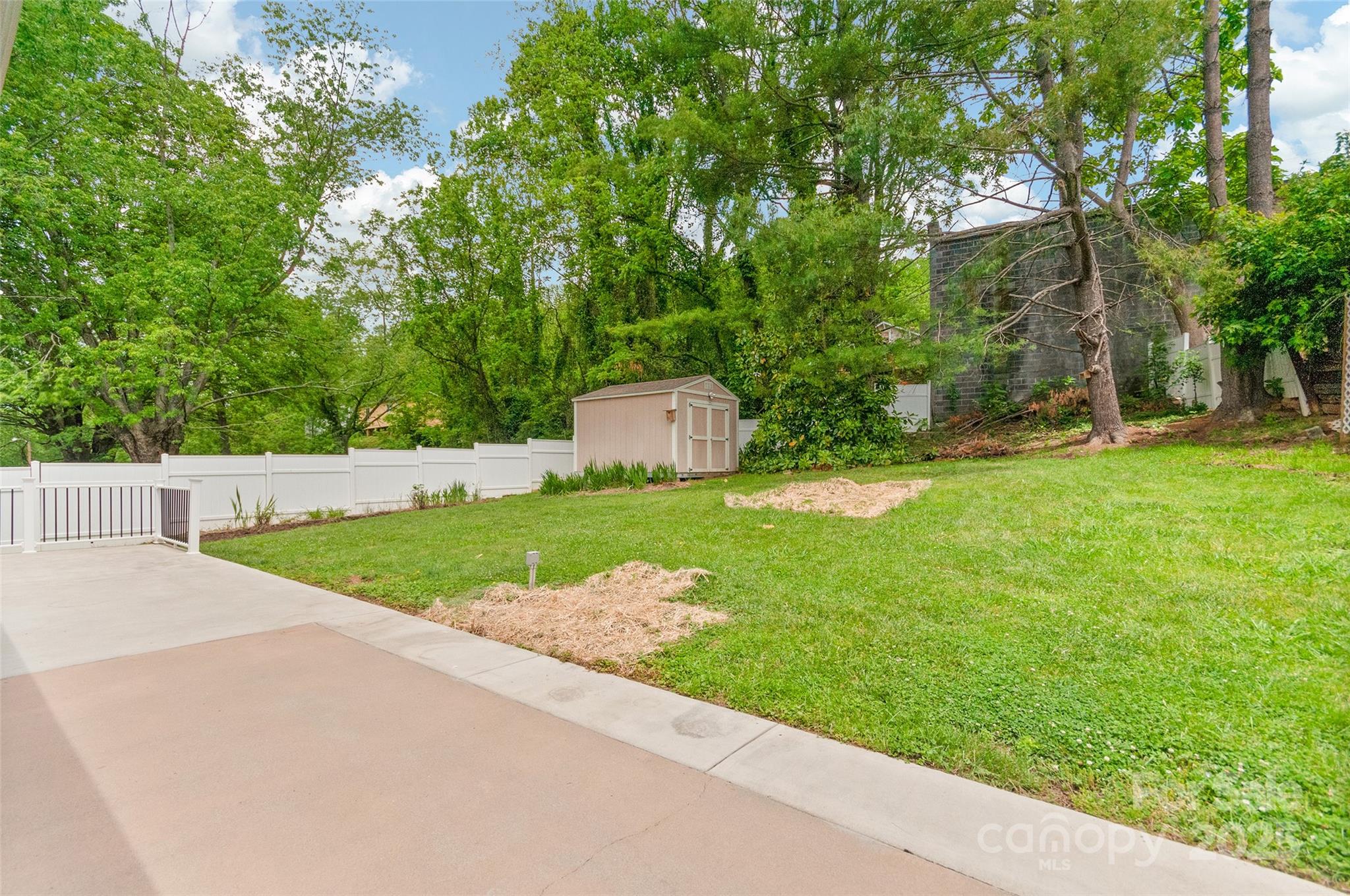 32 Valley Street Canton, NC 28716 - Photo 28 of 28