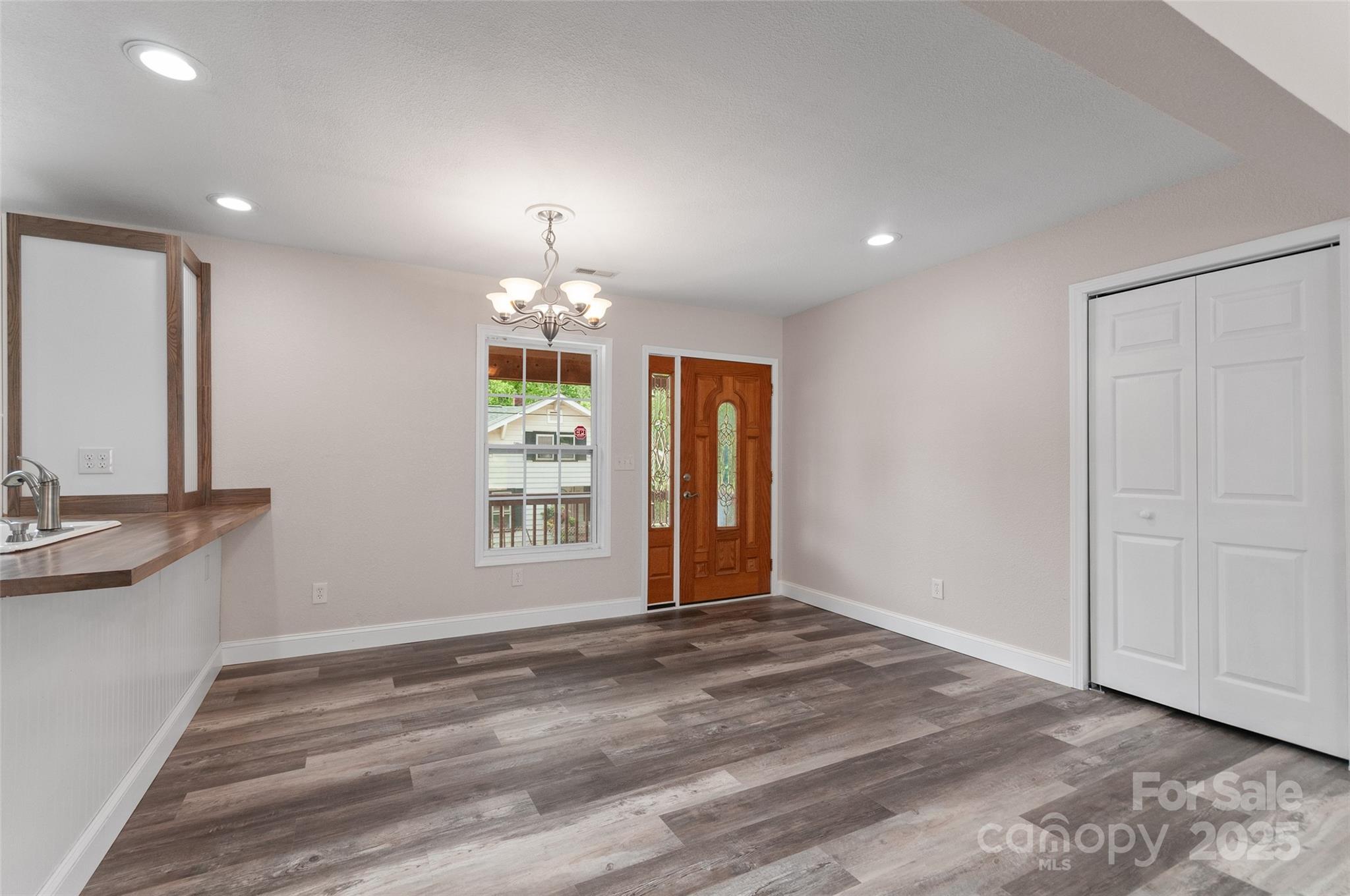 32 Valley Street Canton, NC 28716 - Photo 4 of 28