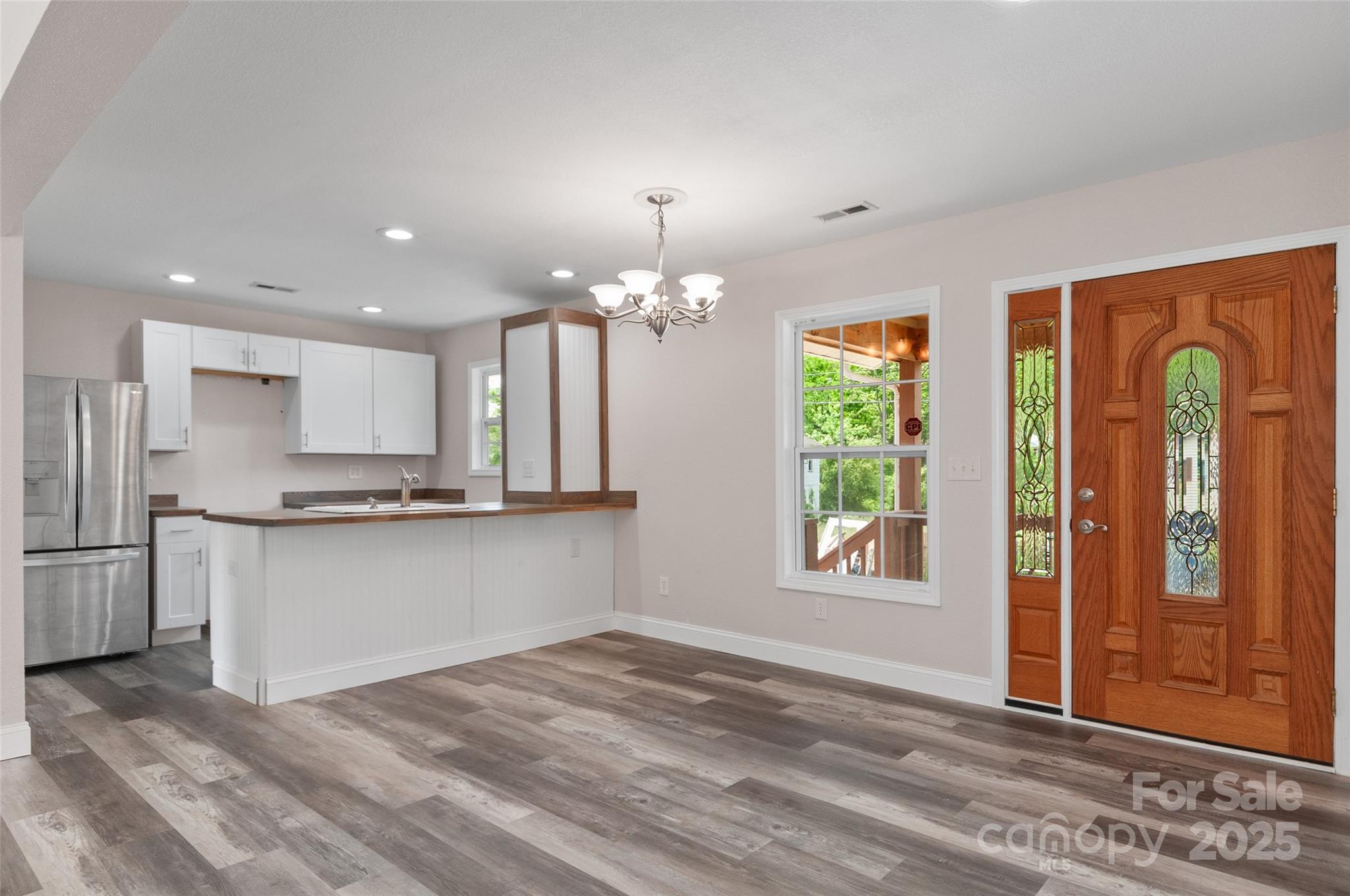 32 Valley Street Canton, NC 28716 - Photo 5 of 28