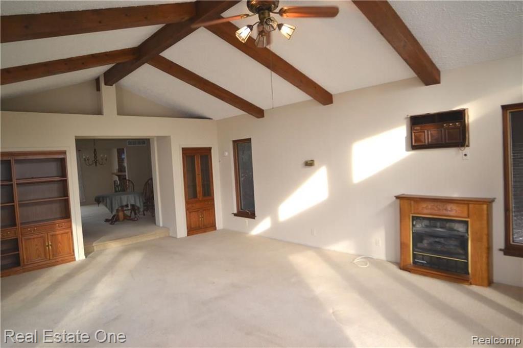 35245 West 13 Mile Road Farmington Hills, MI 48331 - Photo 6 of 22