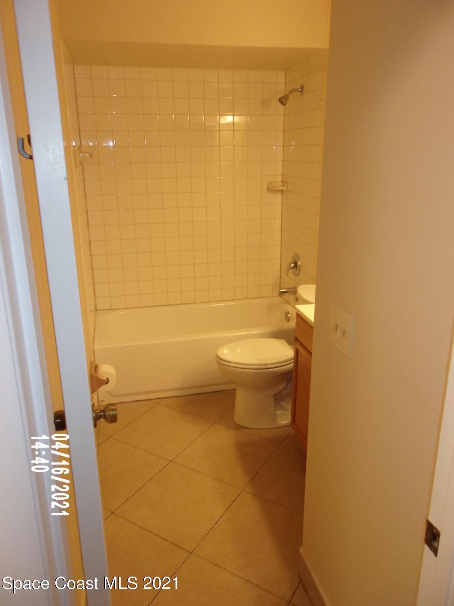 1514 Clearlake Road, Unit 85 Cocoa, FL 32922 - Photo 8 of 17 100_0013