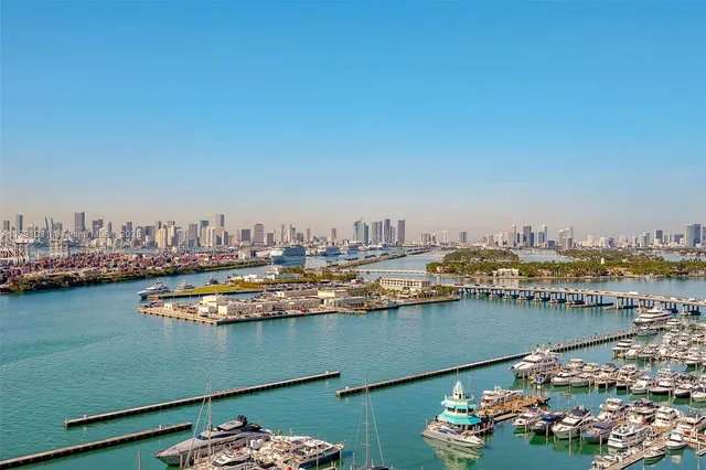 $8,000 | 90 Alton Road, Unit 2410, Miami Beach, FL 33139