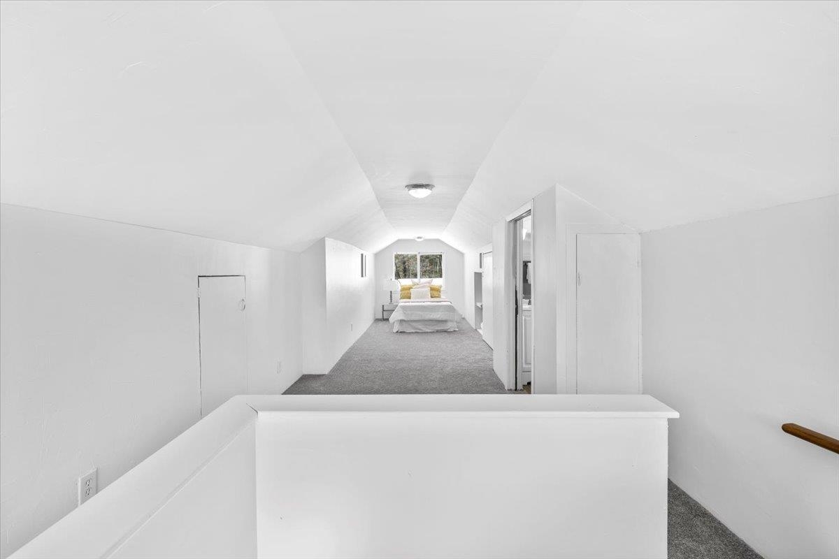 89 Summerside Avenue Manchester, NH 03102 - Photo 27 of 46