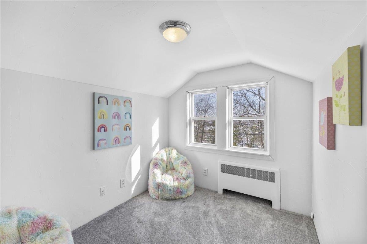 89 Summerside Avenue Manchester, NH 03102 - Photo 32 of 46