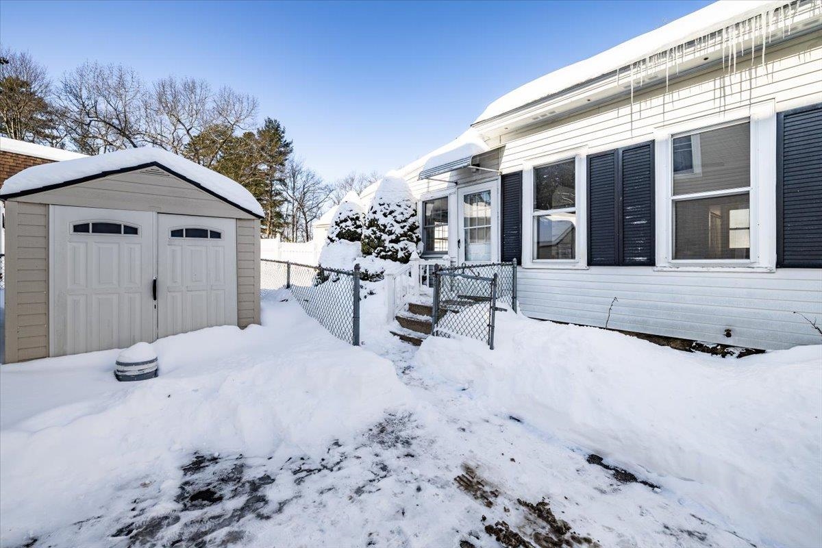 89 Summerside Avenue Manchester, NH 03102 - Photo 41 of 46