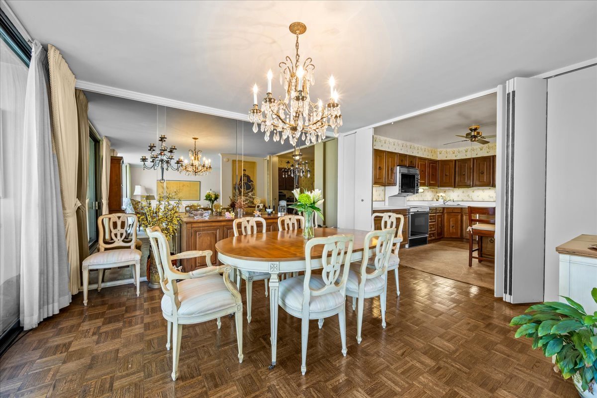 1500 Sheridan Road, Unit 2I Wilmette, IL 60091 - Photo 7 of 29