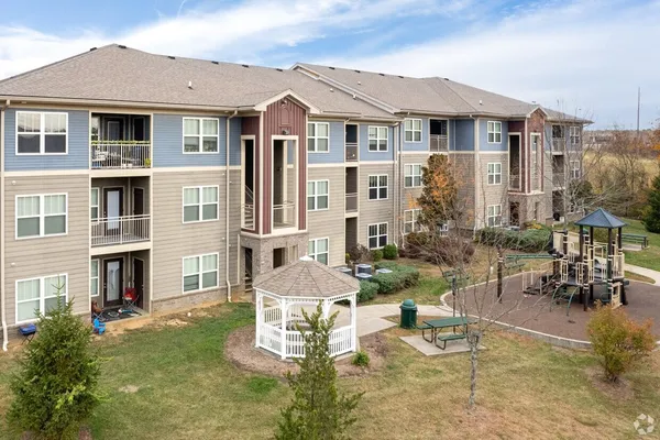 $819 | 324 Towne Drive, Elizabethtown, KY 42701