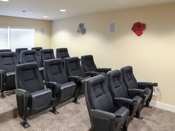 $819 | 324 Towne Drive, Elizabethtown, KY 42701