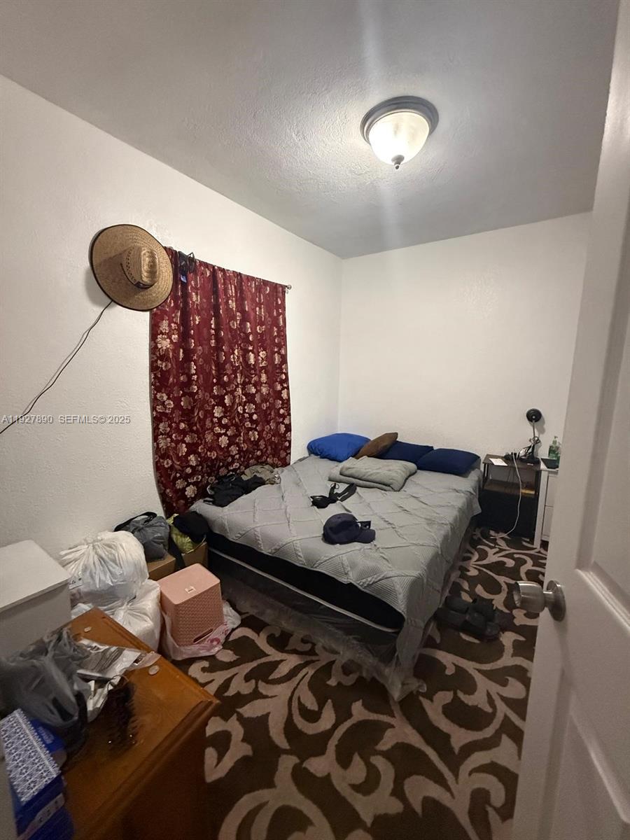 3090 Northwest 33rd Street Miami, FL 33142 - Photo 11 of 28