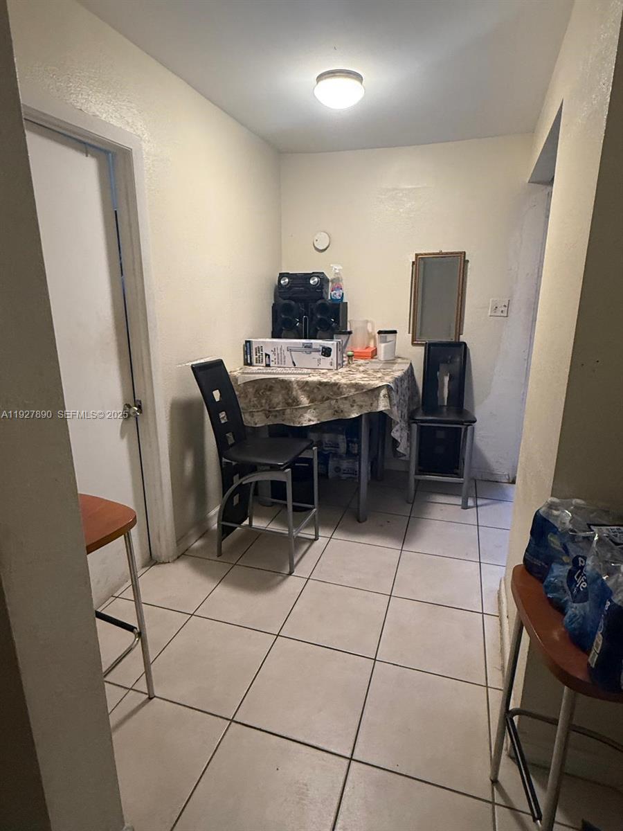 3090 Northwest 33rd Street Miami, FL 33142 - Photo 19 of 28