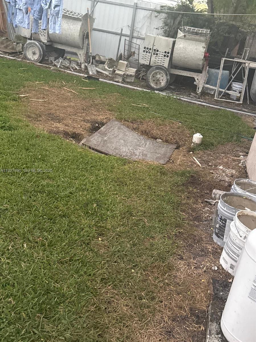 3090 Northwest 33rd Street Miami, FL 33142 - Photo 27 of 28