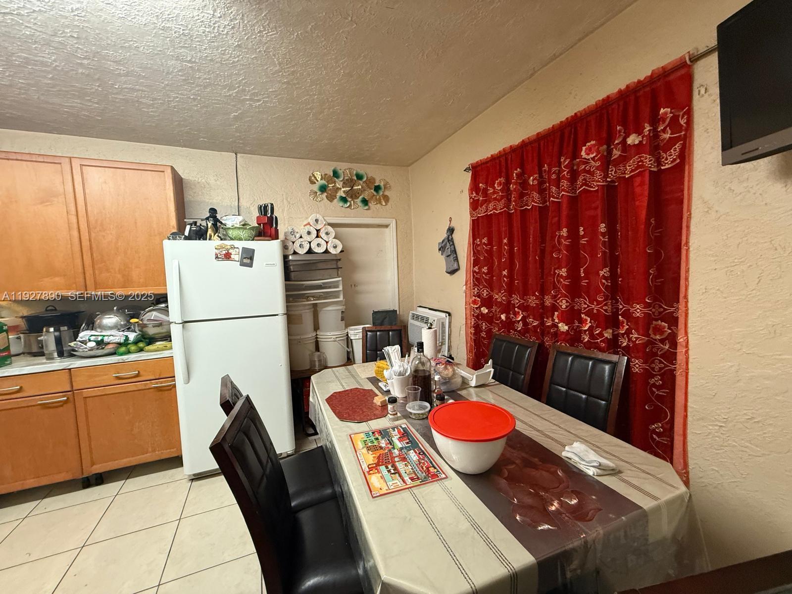 3090 Northwest 33rd Street Miami, FL 33142 - Photo 8 of 28