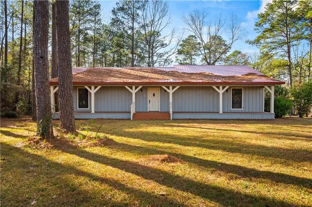 $280,000 | 510 Williams Lake Road, Pineville, LA 71360