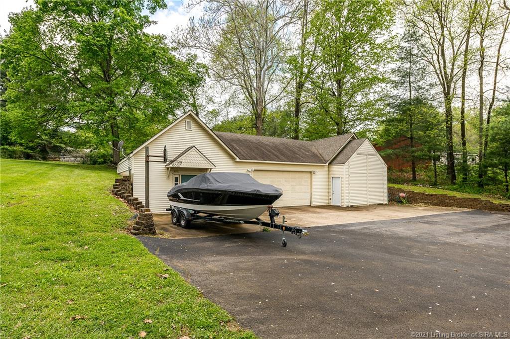 7805 Borden Road Greenville, IN 47124 - Photo 43 of 46 Gallery Image 43