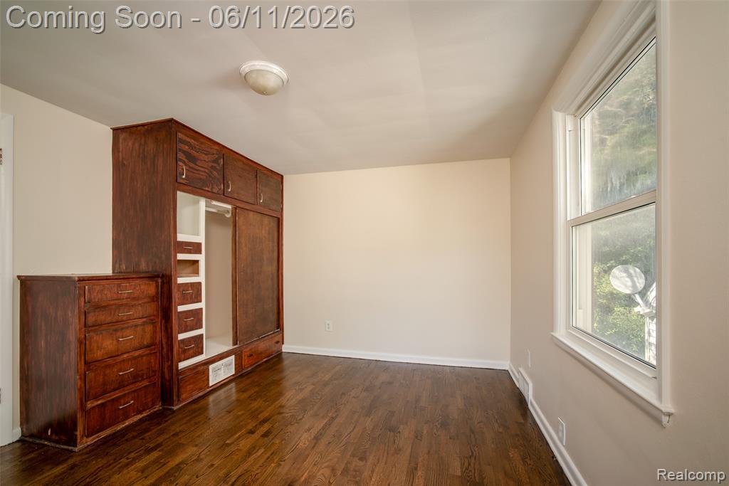 2952 Clement Street Flint, MI 48504 - Photo 16 of 27