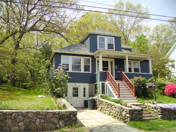 31 Longwood Road Reading, MA 01867 - Photo 1 of 1 Gallery Image 1
