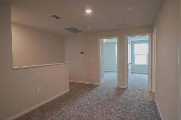 $2,700 | 357 Southeast Angler Drive, Stuart, FL 34994