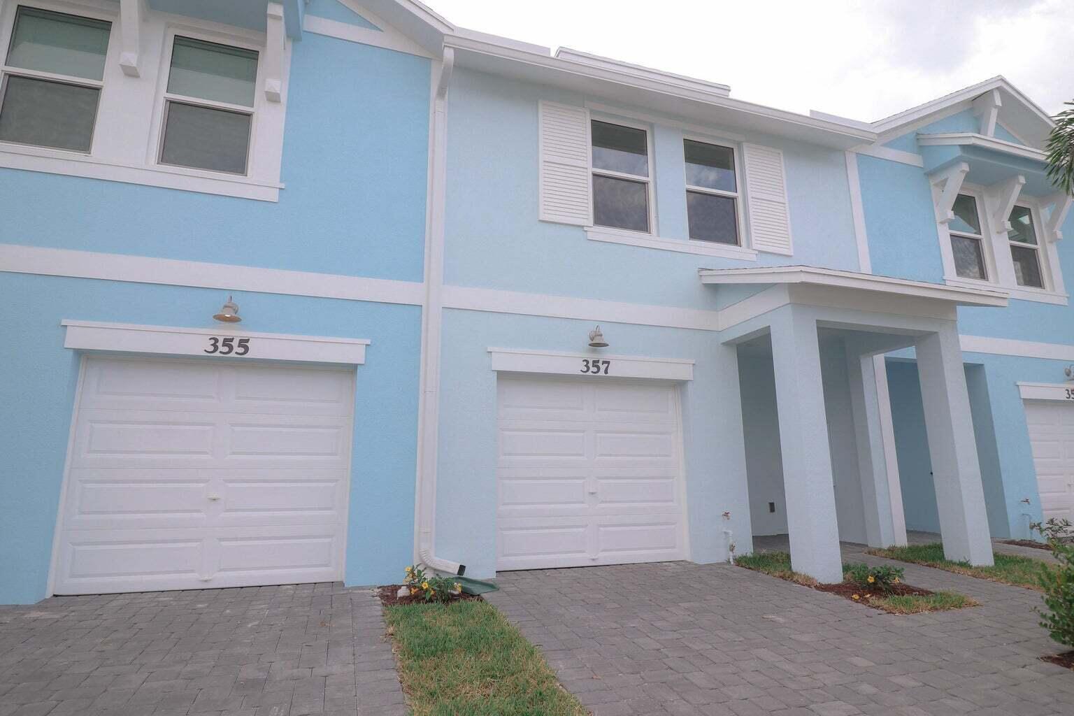 357 Southeast Angler Drive Stuart, FL 34994 - Photo 2 of 25 front view of house