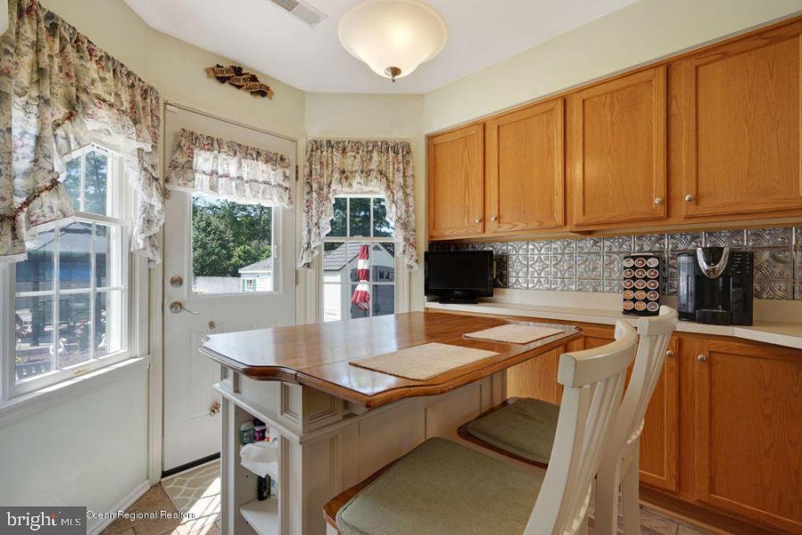 245 Leeward Road Manahawkin, NJ 08050 - Photo 14 of 40