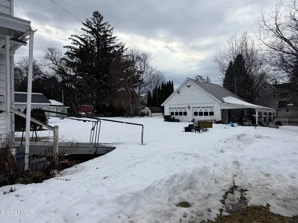 $140,000 | 20 Franklin Street, Gloversville, NY 12078