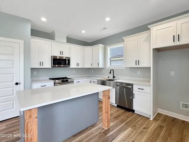 $499,900 | 7617 Staysail Drive, Elizabeth City, NC 27909