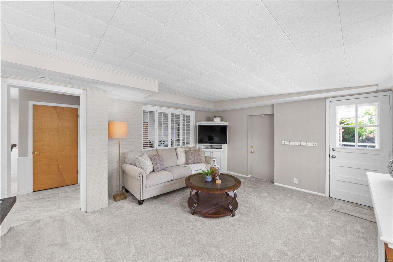 801 Renderer Drive St. Louis, MO 63122 - Photo 13 of 45 Gallery Image 13