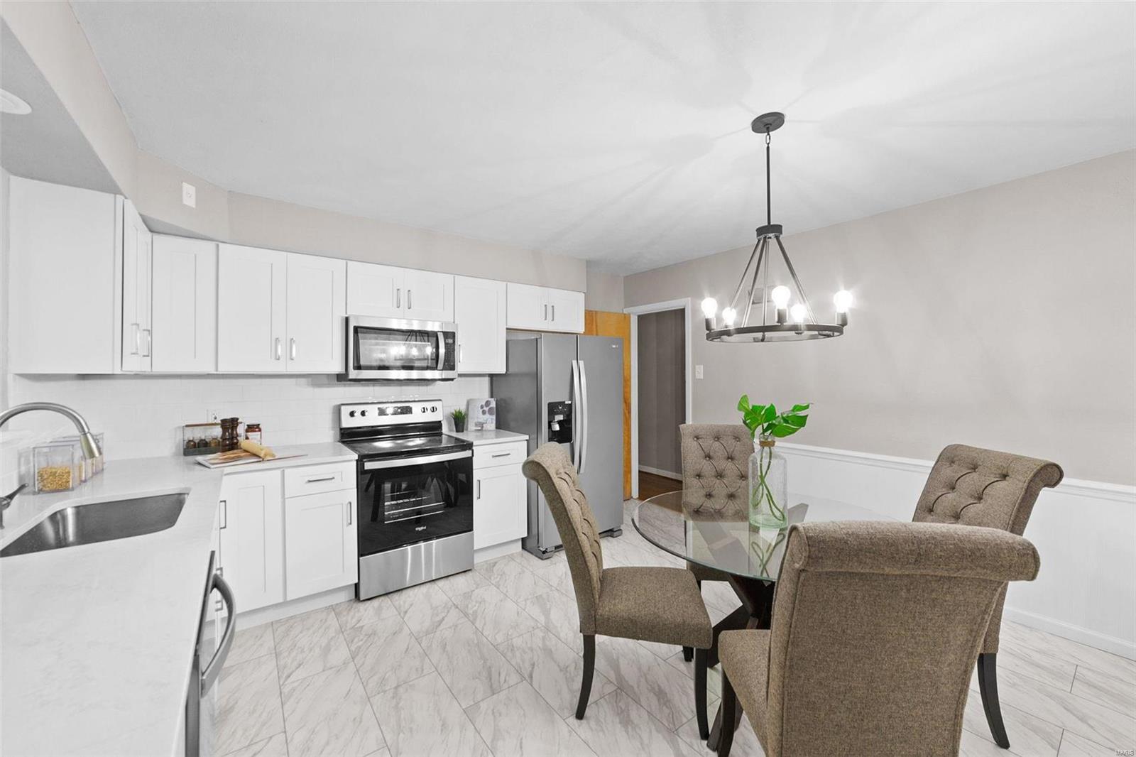 801 Renderer Drive St. Louis, MO 63122 - Photo 3 of 45 Gallery Image 3