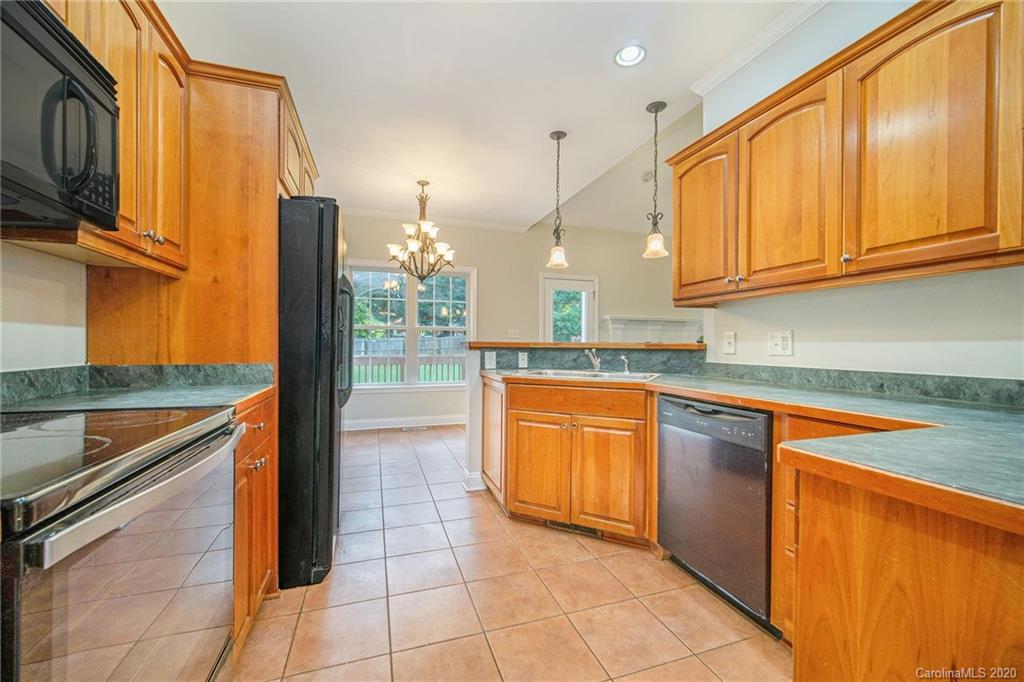 132 Durham Road Stanley, NC 28164 - Photo 2 of 30 Gallery Image 2