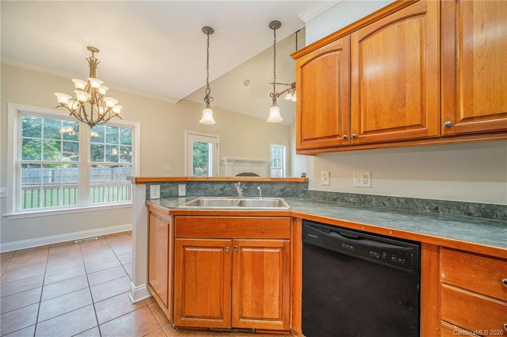 132 Durham Road Stanley, NC 28164 - Photo 4 of 30 Gallery Image 4