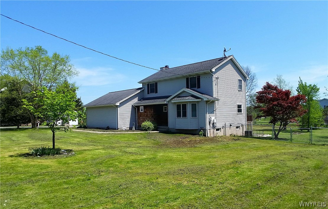 4292 Beach Ridge Road Pendleton, NY 14120 - Photo 1 of 1