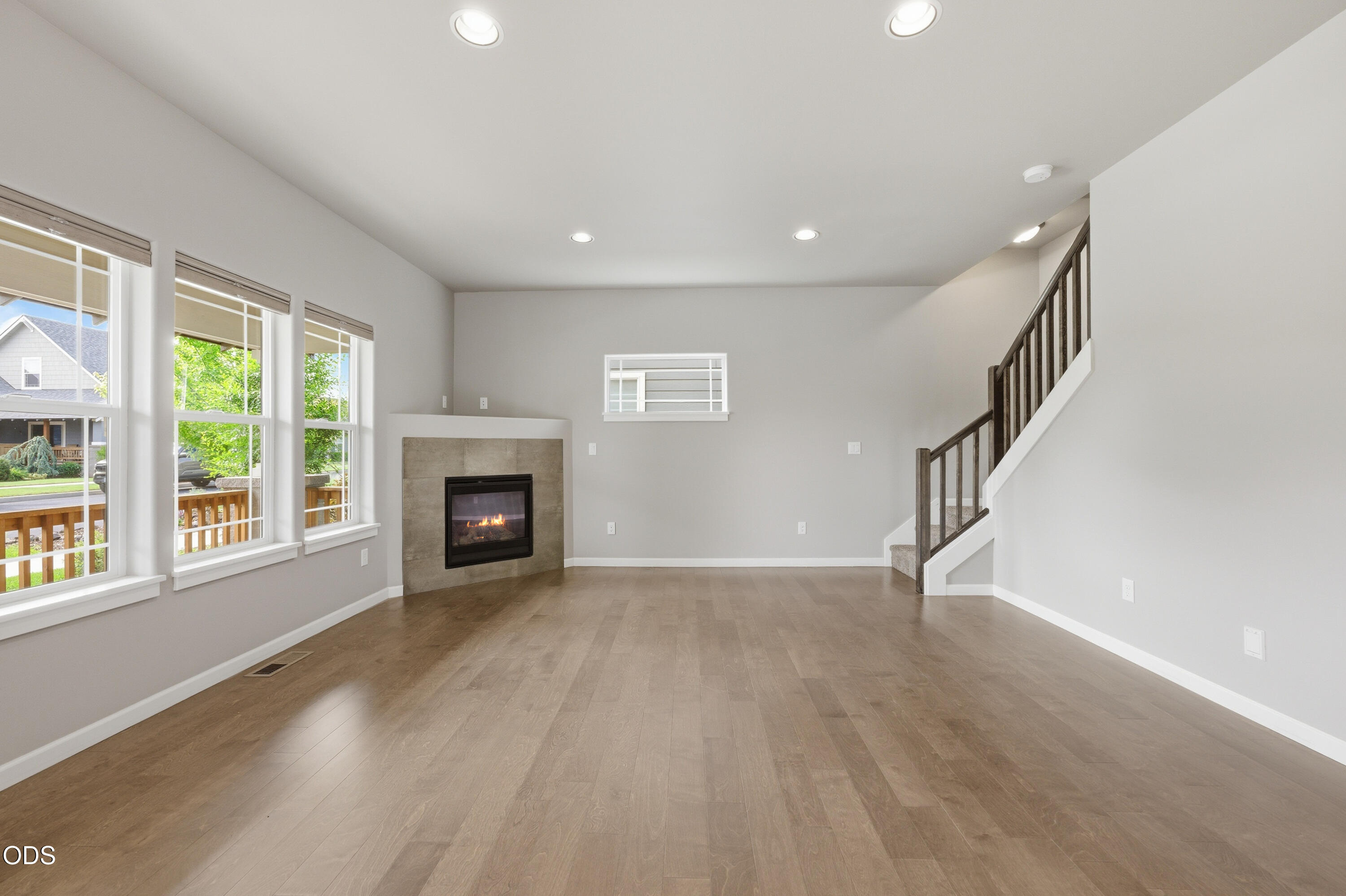 62719 Hawkview Road Bend, OR 97701 - Photo 13 of 55