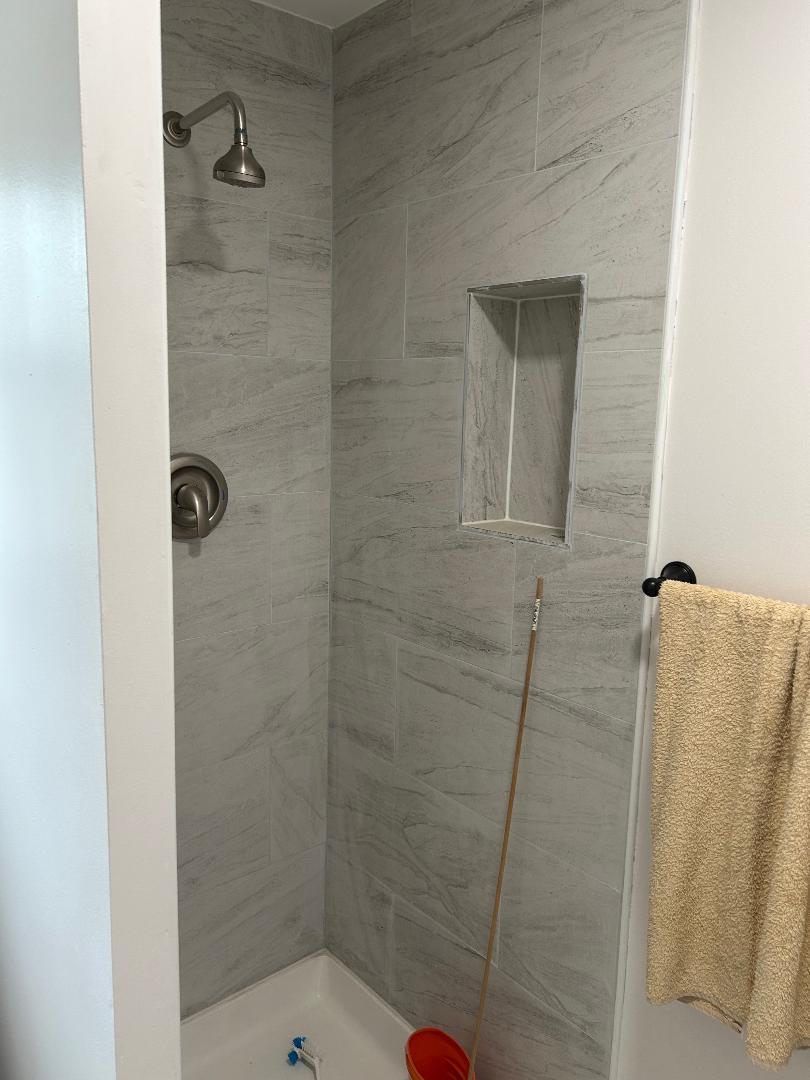 1439 West 16th Street, Unit 1 Chicago, IL 60608 - Photo 6 of 7 a bathroom with a shower