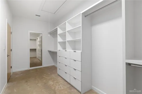 $4,000 | 1912 Silverton Circle, Edinburg, TX 78542