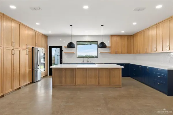 $4,000 | 1912 Silverton Circle, Edinburg, TX 78542