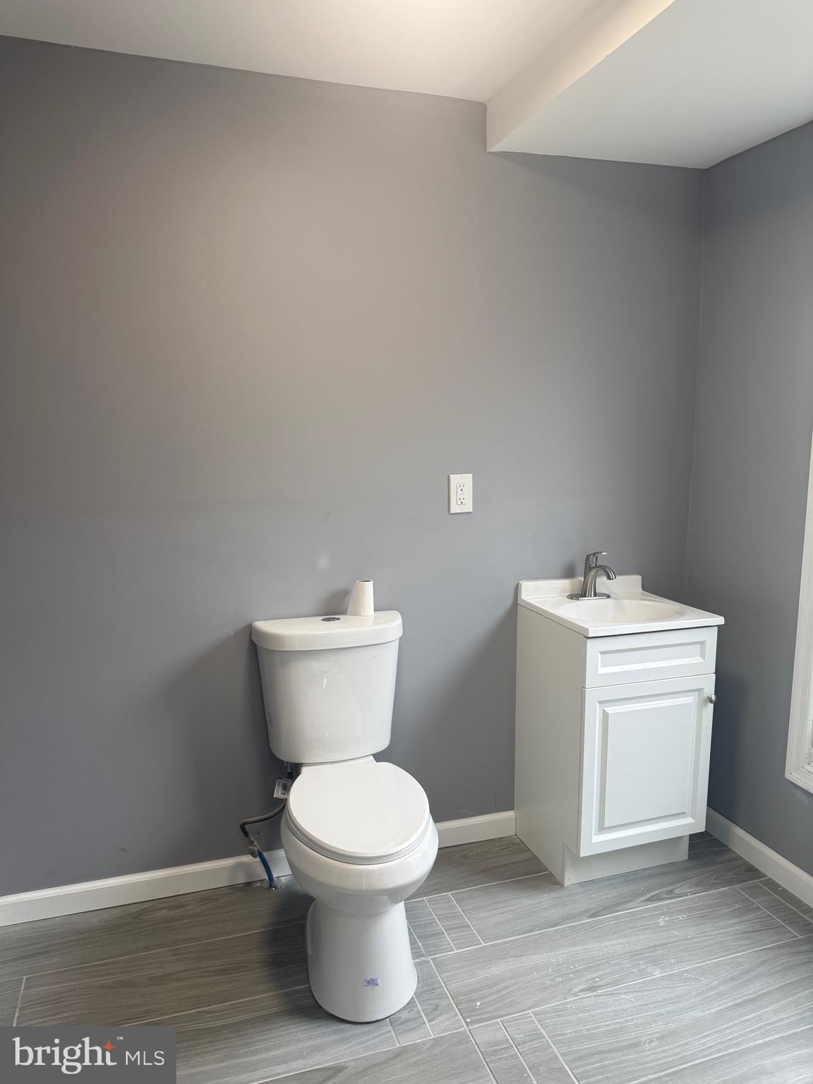 307 Spring Street, Unit 2 Trenton, NJ 08618 - Photo 8 of 11