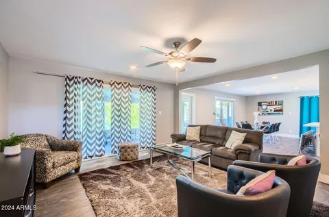 $950,000 | 8310 East Devonshire Avenue, Scottsdale, AZ 85251