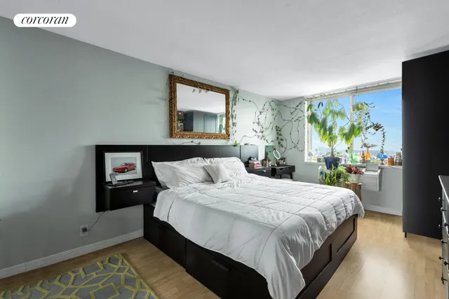 $295,000 | 118-18 Union Turnpike, Unit 21E | Kew Gardens