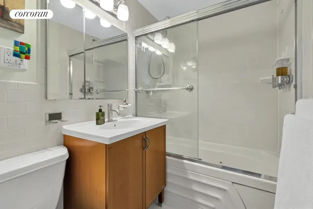 $295,000 | 118-18 Union Turnpike, Unit 21E | Kew Gardens