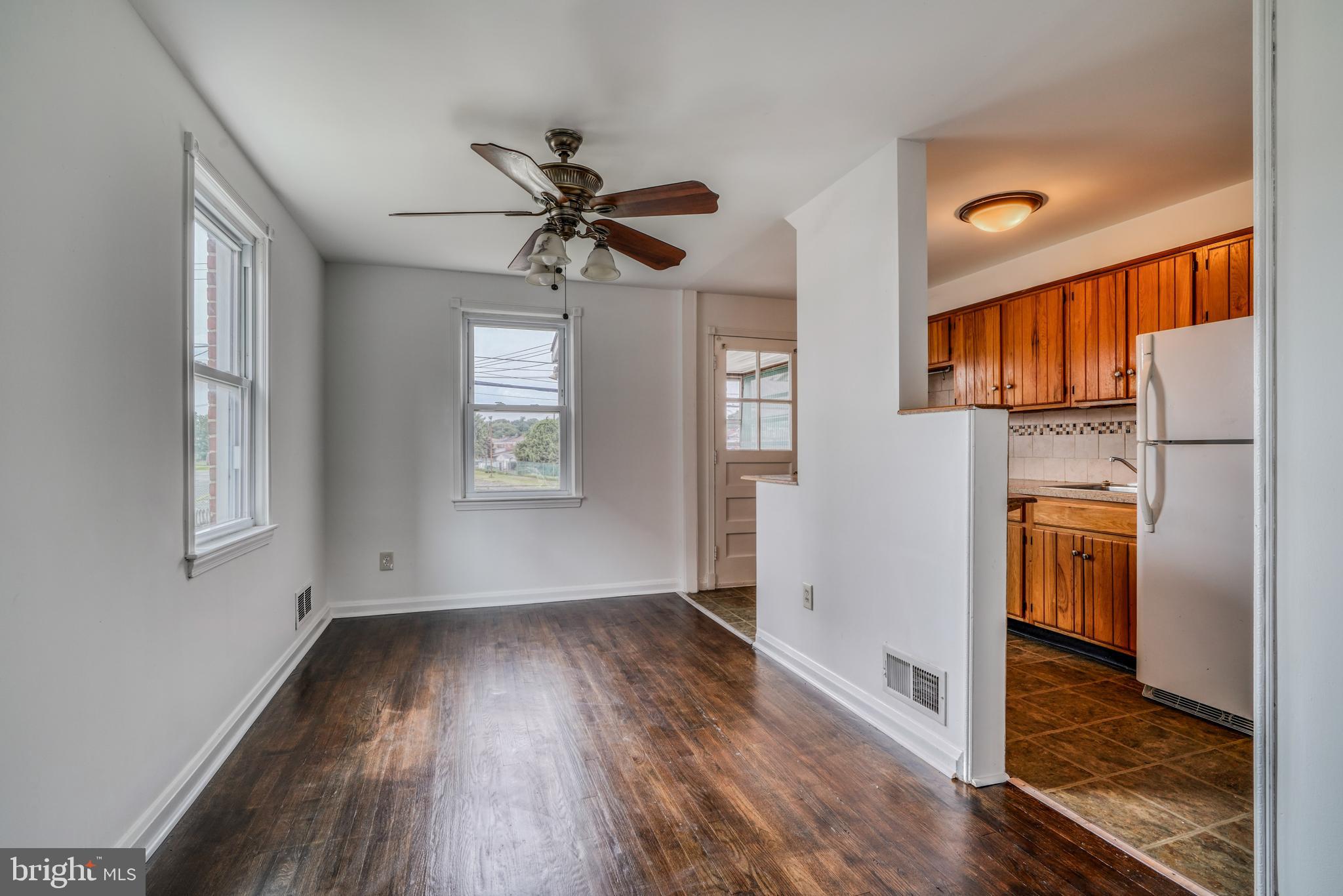 718 Aldworth Road Dundalk, MD 21222 - Photo 13 of 45